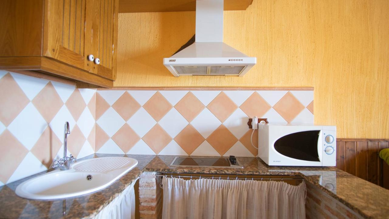 Villafranca de los Caballeros Casa Rural Santa Elena מראה חיצוני תמונה