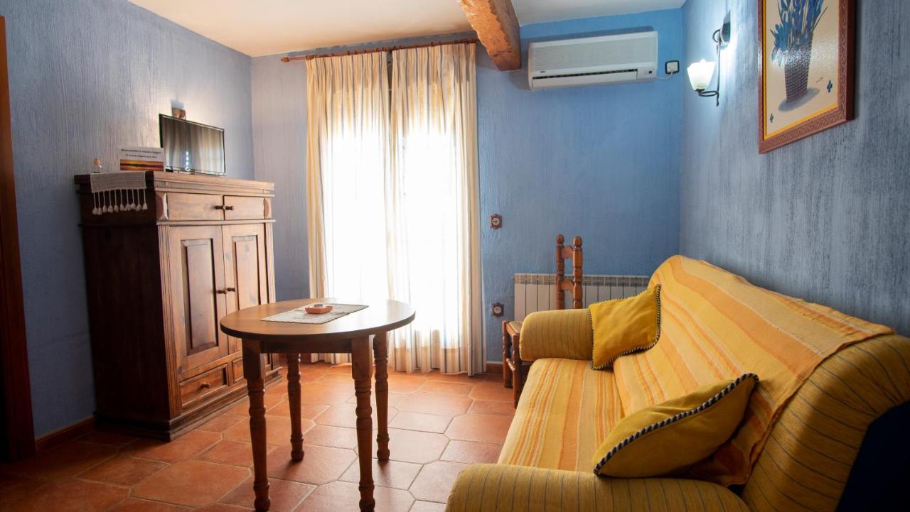 Villafranca de los Caballeros Casa Rural Santa Elena מראה חיצוני תמונה