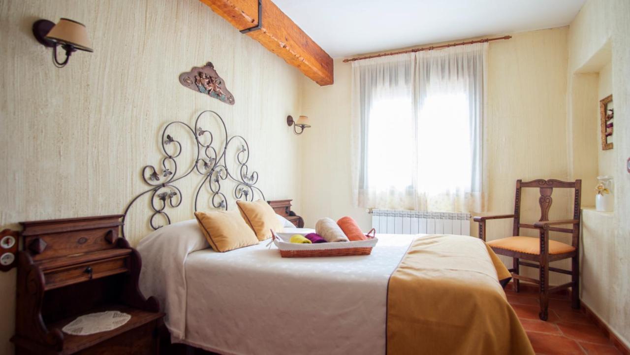 Villafranca de los Caballeros Casa Rural Santa Elena מראה חיצוני תמונה