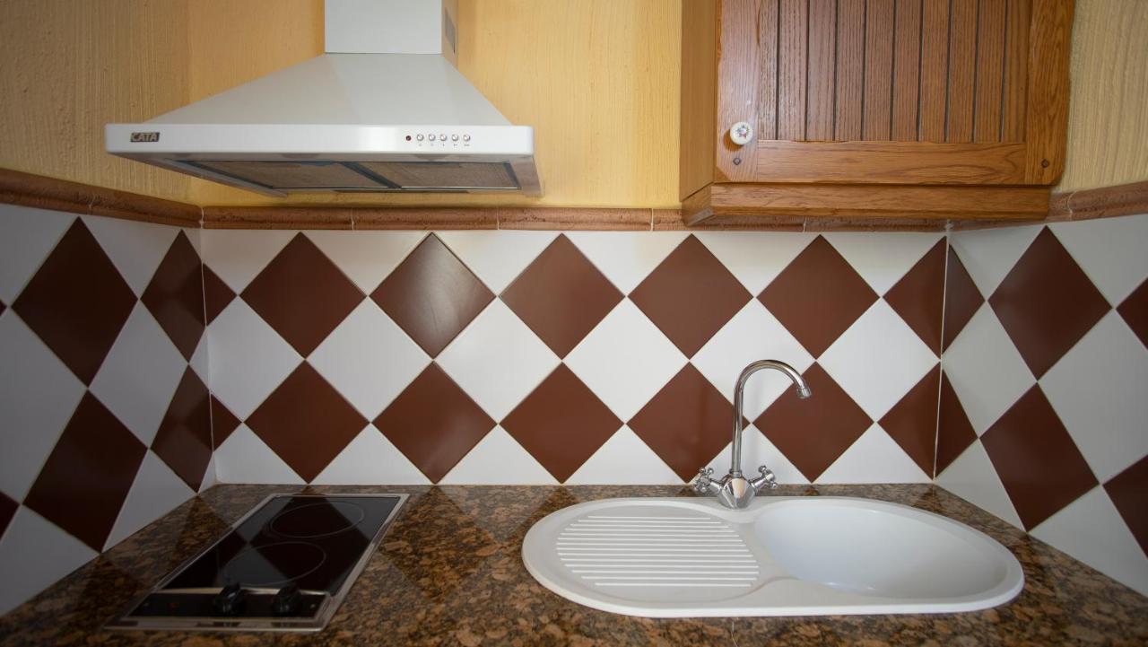 Villafranca de los Caballeros Casa Rural Santa Elena מראה חיצוני תמונה