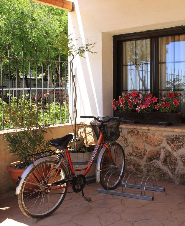 Villafranca de los Caballeros Casa Rural Santa Elena מראה חיצוני תמונה